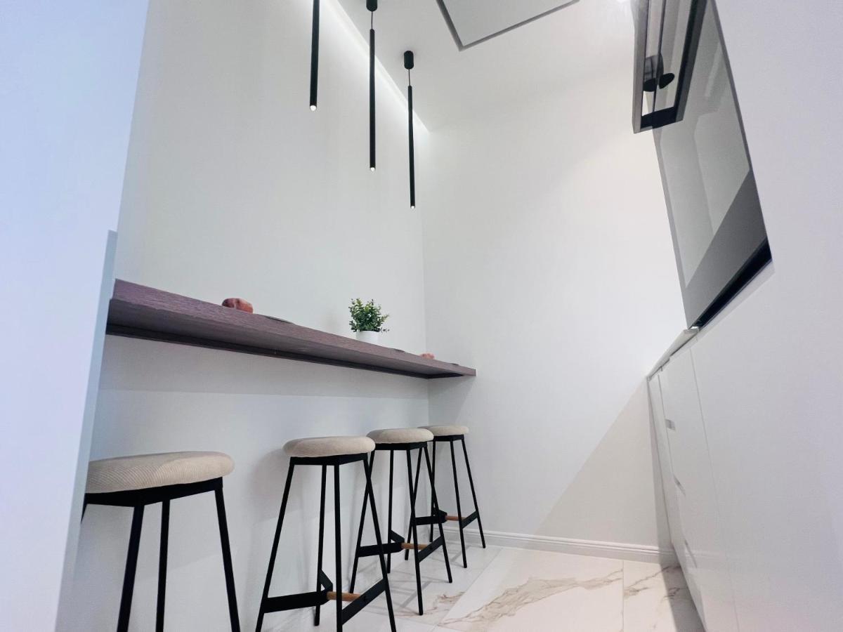 Zeus Design Apartment Schlosspark Schoenbrunn ウィーン エクステリア 写真