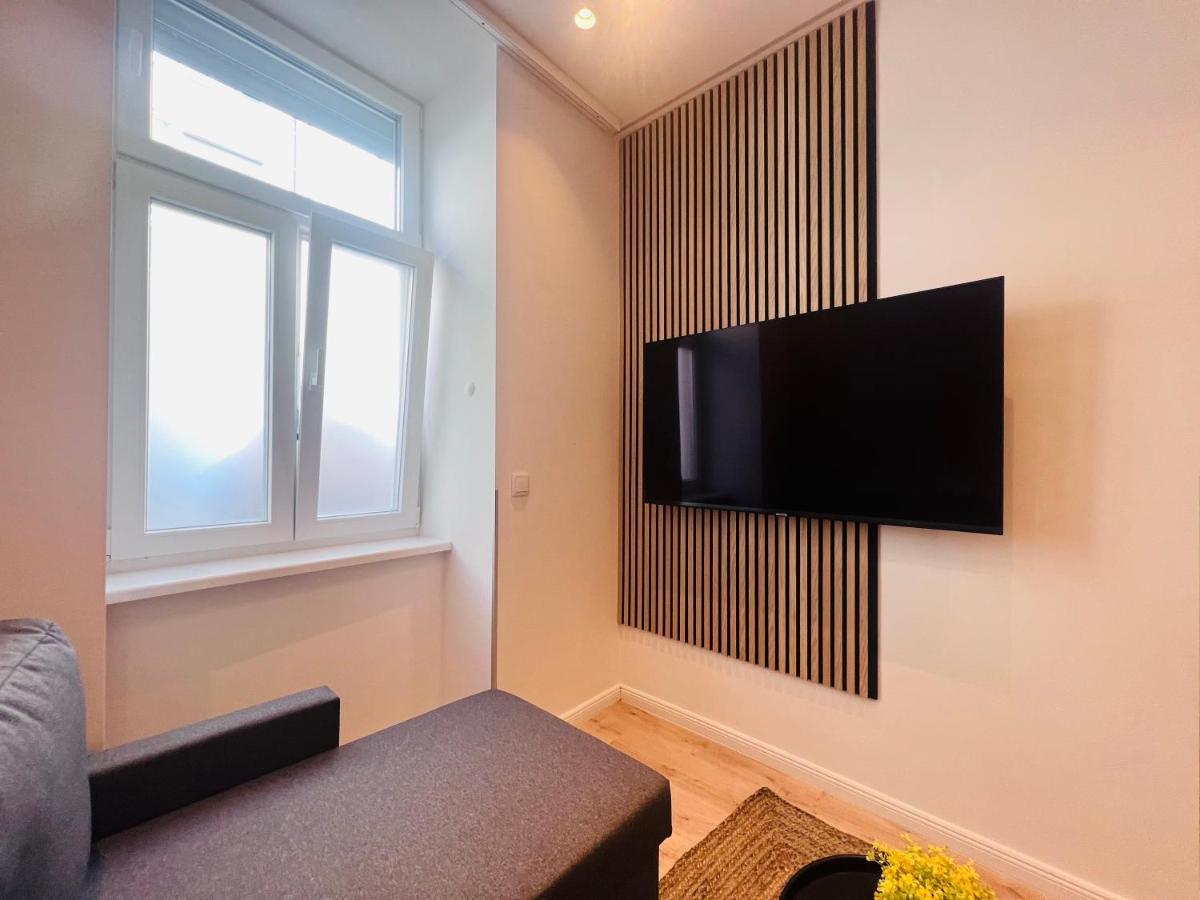 Zeus Design Apartment Schlosspark Schoenbrunn ウィーン エクステリア 写真